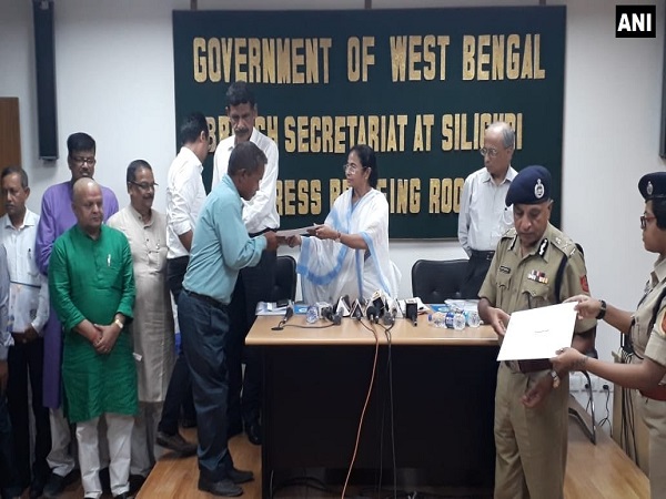 cm Mamata Banerjee appointed 36 former KLO terrorists as home guards cm Mamata Banerjee appointed 36 former KLO terrorists as home guards