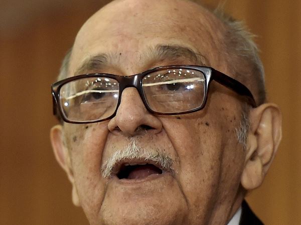 बुक का टाइटल है 'God Save the Hon’ble Supreme Court'