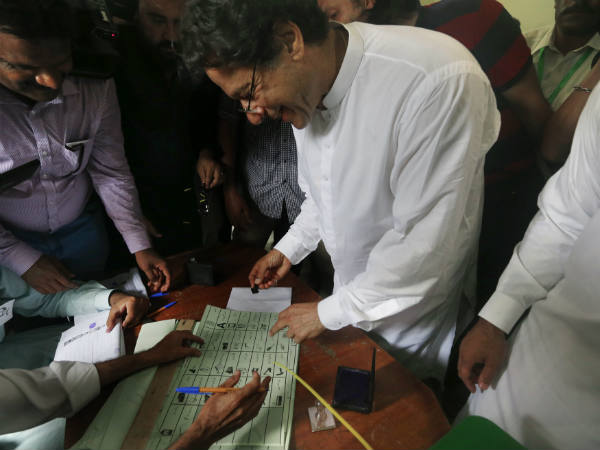 imran-khan-150 imran-khan-150