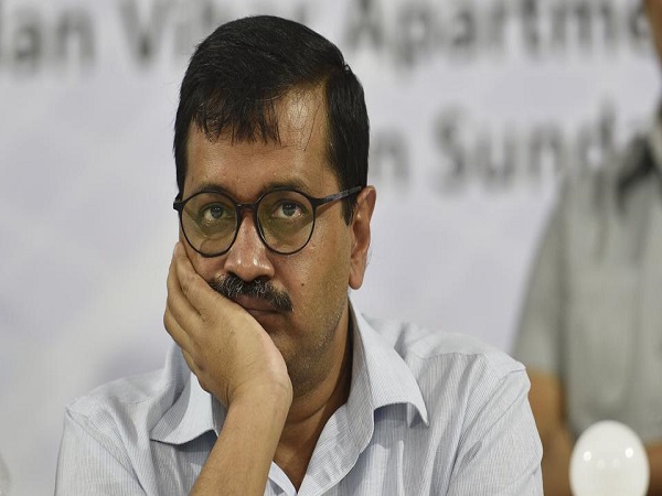 केजरीवाल के 91,555 फॉलोवर्स हुए कम