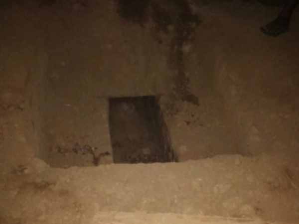 public found headless dead body in meerut public found headless dead body in meerut