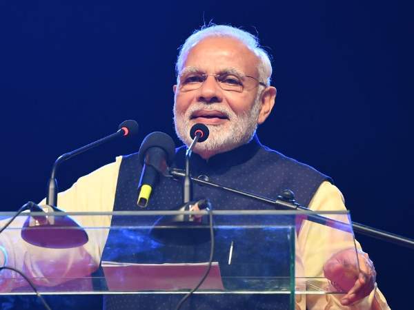 pm modi to talk with beneficiaries of awas yojana in gorakhpur pm modi to talk with beneficiaries of awas yojana in gorakhpur