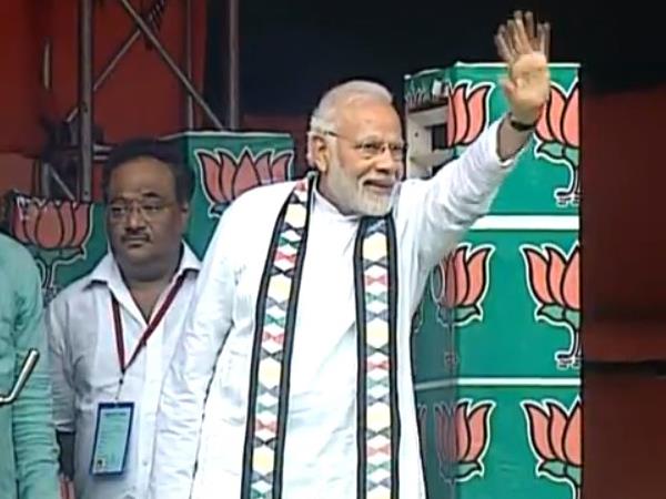 narendra Modi, farmers rally, Midnapore, West Bengal, Modi farmers rally in West Bengal, नरेंद्र मोदी, मोदी किसान रैली, मिदनापुर में मोदी, पश्चिम बंगाल narendra Modi, farmers rally, Midnapore, West Bengal, Modi farmers rally in West Bengal, नरेंद्र मोदी, मोदी किसान रैली, मिदनापुर में मोदी, पश्चिम बंगाल