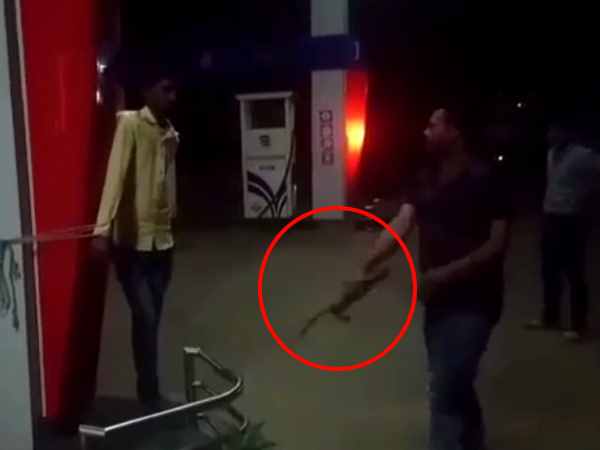 An employee at a in Hoshangabad being thrashed with whip for not coming to work An employee at a in Hoshangabad being thrashed with whip for not coming to work