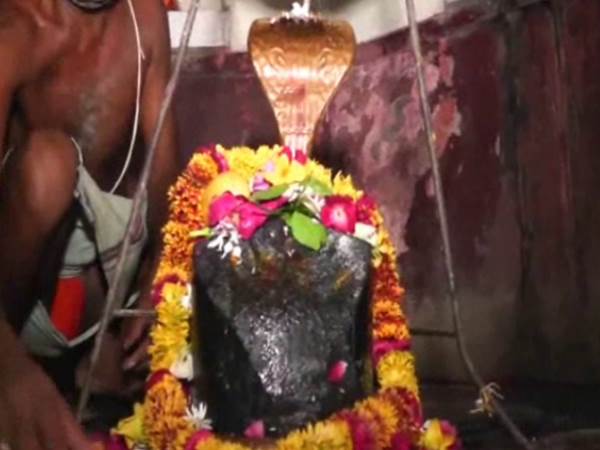 sawan special know the history of panchaleshwar mahadev temple situated in kanpur sawan special know the history of panchaleshwar mahadev temple situated in kanpur