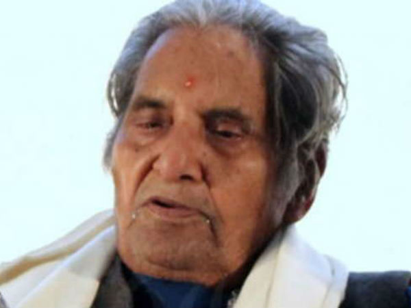 पहले पद्म श्री से, उसके बाद पद्म भूषण से सम्मानित हुए थे 'नीरज'...