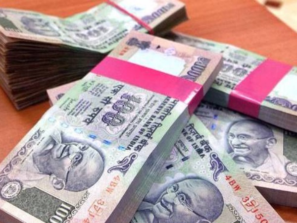 ऑटो चालकों और रेहड़ी वालों के बीच चलाता था नकली नोट