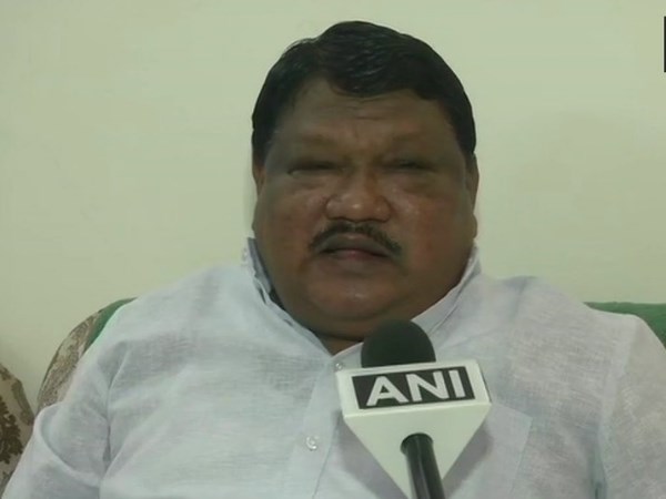 Union Minister Jual Oram says accidentally took Vijay Mallya name as smart in an event Union Minister Jual Oram says accidentally took Vijay Mallya name as smart in an event