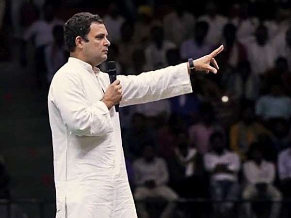 मॉब लिंचिग के दोषियों का स्वागत करने पर जयंत सिन्हा के खिलाफ राहुल का ऑनलाइन अभियान मॉब लिंचिग के दोषियों का स्वागत करने पर जयंत सिन्हा के खिलाफ राहुल का ऑनलाइन अभियान