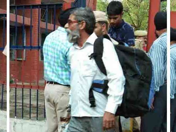 आनंद दत्ता तथा तिलक राज को बिना नोटिस दिए नौकरी से टर्मिनेट किया गया