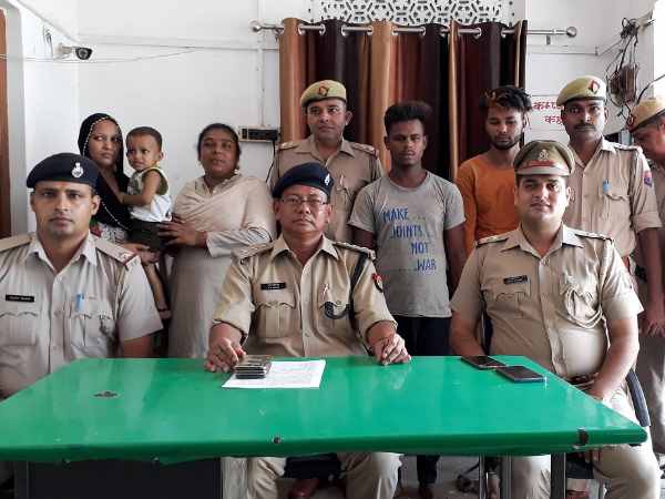 baby was going to sell for five lakh rupees in saharanpur baby was going to sell for five lakh rupees in saharanpur