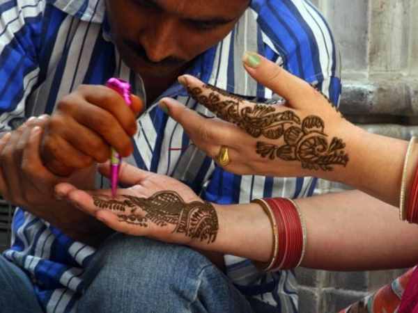 It is illegal to have a henna with a mans hand It is illegal to have a henna with a mans hand