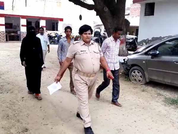 बिजली के तार की पिटाई