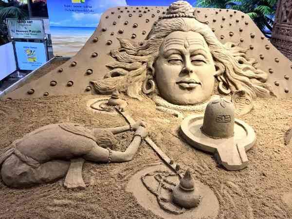 पहले सोमवार की है विशेष मान्यता