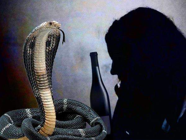 ऑनलाइन ऑर्डर कर मंगाई नागिन