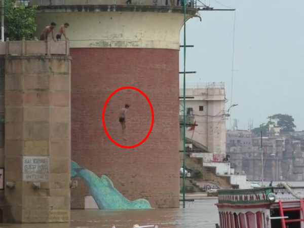 varanasi 84 ghats drowned in ganga river varanasi 84 ghats drowned in ganga river