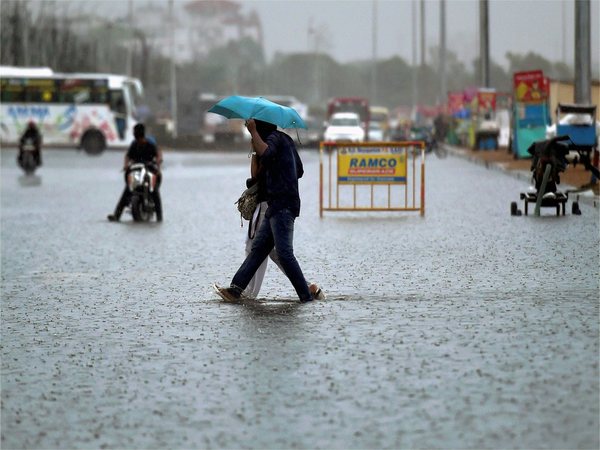 Monsoon update: आज उत्तराखंड और हिमाचल में हो सकती है भारी बारिश, अलर्ट जारी Monsoon update: आज उत्तराखंड और हिमाचल में हो सकती है भारी बारिश, अलर्ट जारी