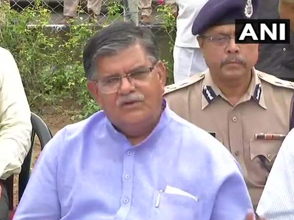 Alwar lynching Rajasthan Home Minister Gulab Chand Kataria says Victim may died in police custody Alwar lynching Rajasthan Home Minister Gulab Chand Kataria says Victim may died in police custody