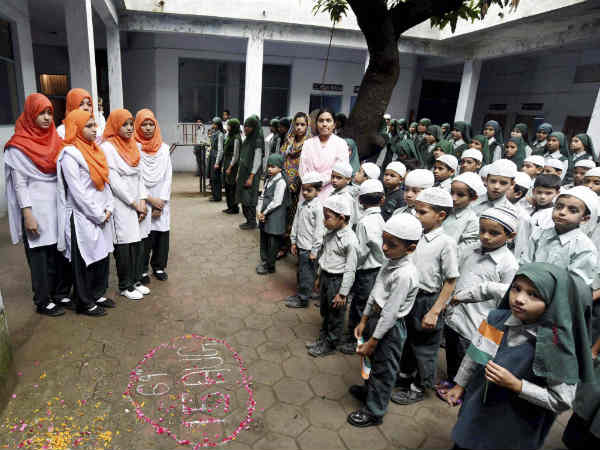 UP Shia Waqf Board asks madrassas to chant Bharat Mata ki Jai on August 15 UP Shia Waqf Board asks madrassas to chant Bharat Mata ki Jai on August 15