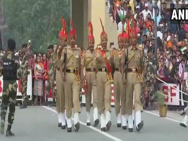 WATCH: Beating the retreat ceremony at Attari-Wagah border in Punjab WATCH: Beating the retreat ceremony at Attari-Wagah border in Punjab