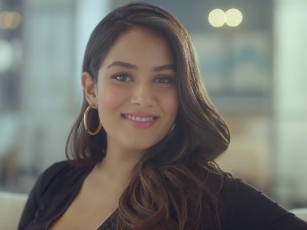 ओले ब्रांड के लिए मीरा ने किया ऐड