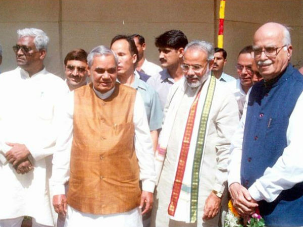 काल के कपाल पर लिखने और मिटाने की ताकत वाले मेरे अटल