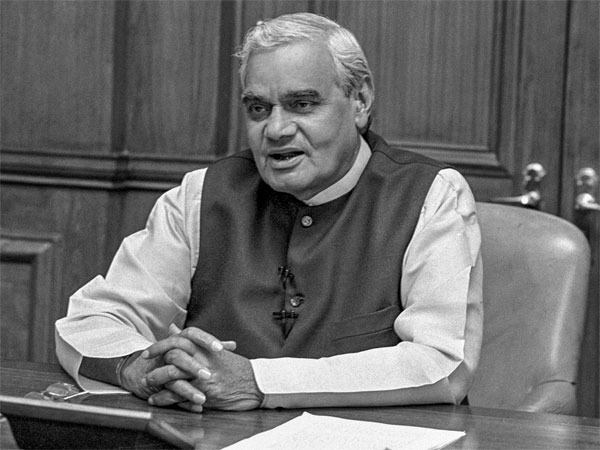 Kanpur and Agra universities lost Atal Bihari vajpayees Political Science degree Kanpur and Agra universities lost Atal Bihari vajpayees Political Science degree