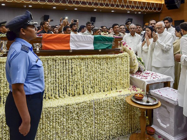 photos: tribute to former prime minister of india atal bihari vajpayee photos: tribute to former prime minister of india atal bihari vajpayee