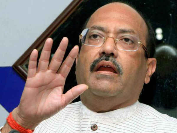 यूपी: लखनऊ पहुंचकर आजम खान के खिलाफ एफआईआर दर्ज करवाएंगे अमर सिंह, बताई ये वजह यूपी: लखनऊ पहुंचकर आजम खान के खिलाफ एफआईआर दर्ज करवाएंगे अमर सिंह, बताई ये वजह