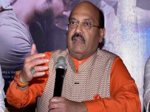 प्रेस कॉन्फ्रेंस में हंगामा