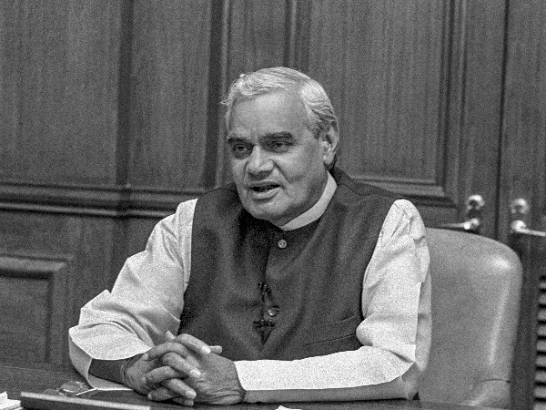इन राज्यों ने रखा एक दिन का सरकारी अवकाश