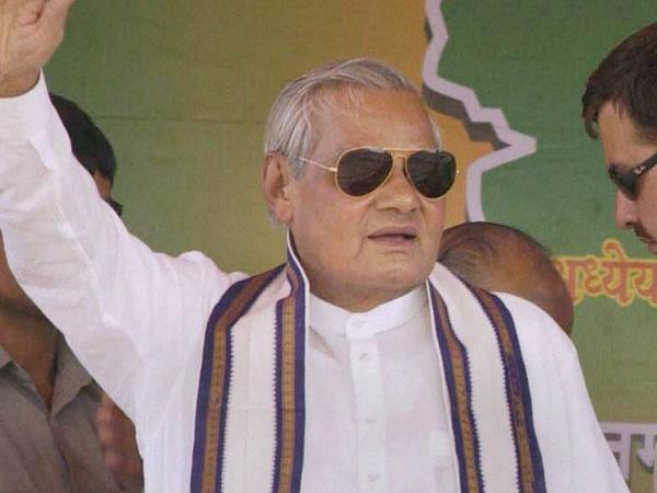 जब पलटा अटल बिहारी का तांगा