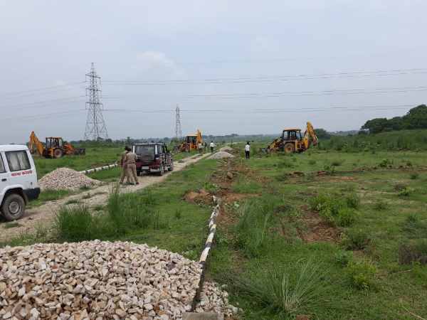 Atiq Ahmad alina city dream project in allahabad Atiq Ahmad alina city dream project in allahabad