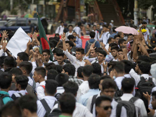 13 वर्ष तक के छात्र थे प्रदर्शन का हिस्सा