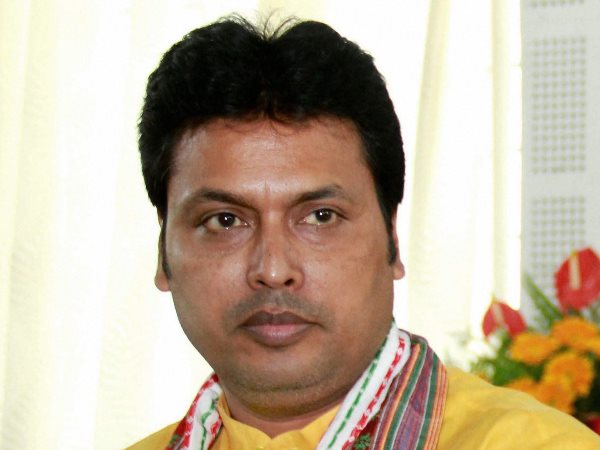 विकिपीडिया प्रोफाइल में फेरबदल से मचा हंगामा