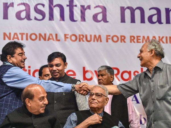 राजनाथ सिंह को नहीं पीडीपी से गठबंधन तोड़ने की जानकारी
