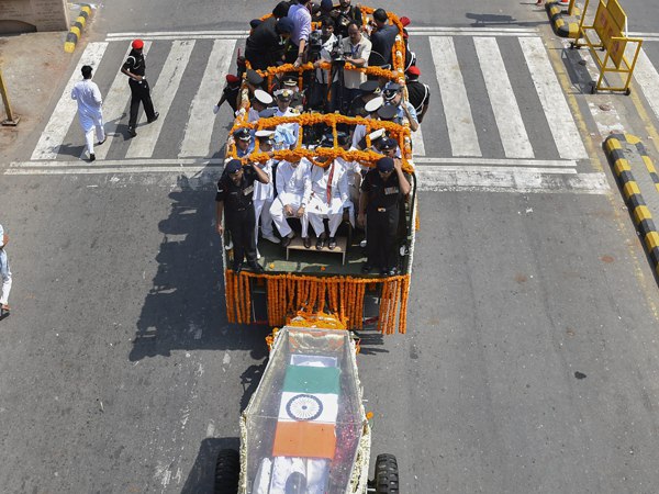 photos: tribute to former prime minister of india atal bihari vajpayee photos: tribute to former prime minister of india atal bihari vajpayee