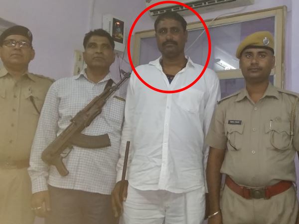 police arrested a dacoit who threaten to explode dholpur mahal of CM vasundhara raje police arrested a dacoit who threaten to explode dholpur mahal of CM vasundhara raje