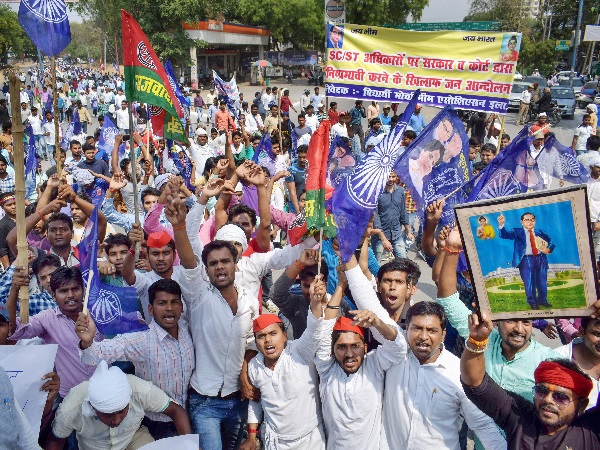 सरकार ने लोगों से आंदोलन में हिस्सा ना लेने की अपील