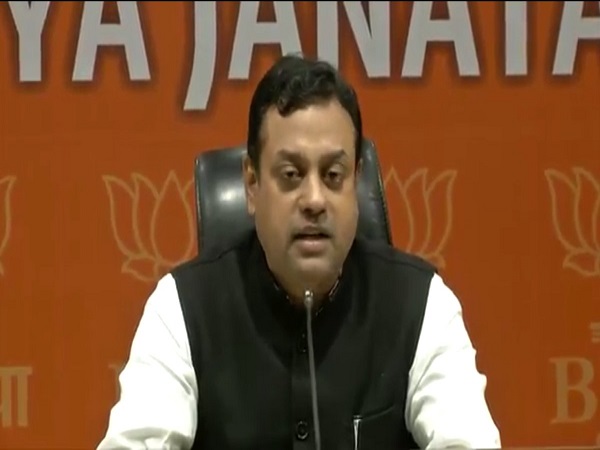 BJP slammed Rahul gandhi for revoking Mani Shankar Aiyar’s suspension BJP slammed Rahul gandhi for revoking Mani Shankar Aiyar’s suspension