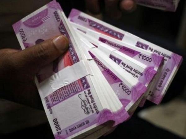 Indian Rupee hits fresh record of 70.22 against the US dollar Indian Rupee hits fresh record of 70.22 against the US dollar