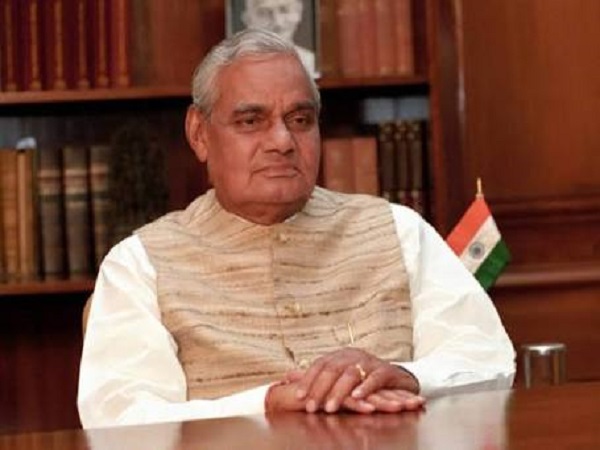 3. एक बरस बीत गया....