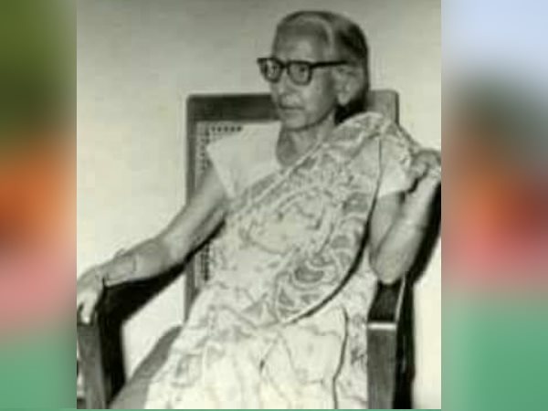 कौशांबी के शहजादपुर में हुआ जन्म