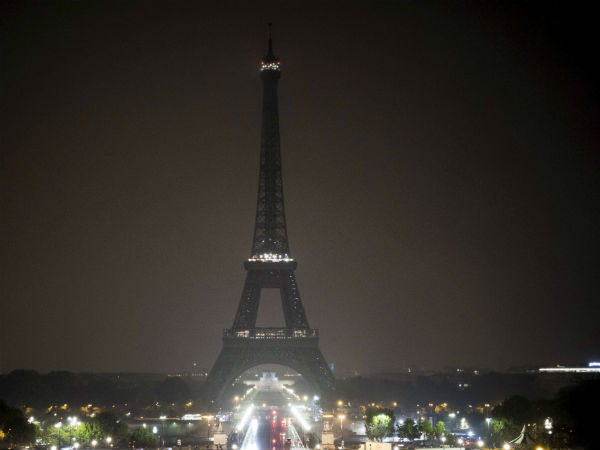 Eiffel-Tower.jpg Eiffel-Tower.jpg