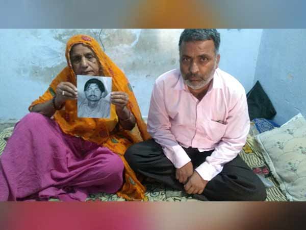 पाकिस्तान की जेलों गजानंद दी गई थी यात्नाएं