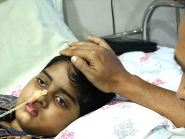 8 साल के इबेनेजर को है ब्रेन ट्यूमर, इलाज के लिए नहीं है पैसे, कीजिए मदद 8 साल के इबेनेजर को है ब्रेन ट्यूमर, इलाज के लिए नहीं है पैसे, कीजिए मदद