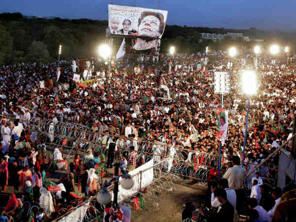 imran-khan-china-150 imran-khan-china-150