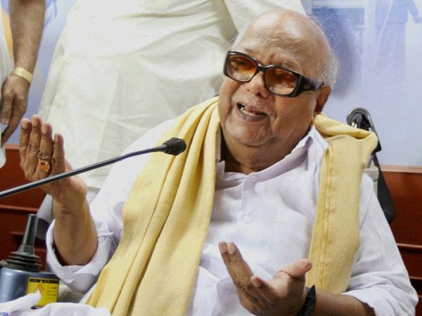 करुणानिधि ने की थी 3 शादियां, हैं 4 बेटे और 2 बेटियां