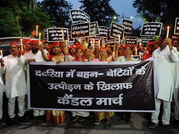 sp worker protest Deoria Shelter Home Scandal sp worker protest Deoria Shelter Home Scandal