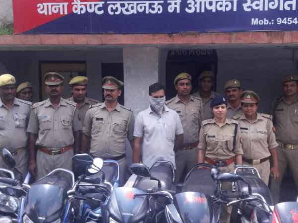 army jawan arrested in lucknow police army jawan arrested in lucknow police